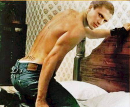 Mon homme!!! lol